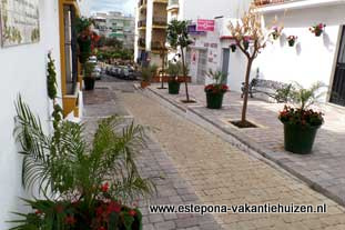 Calle Azorin, Estepona